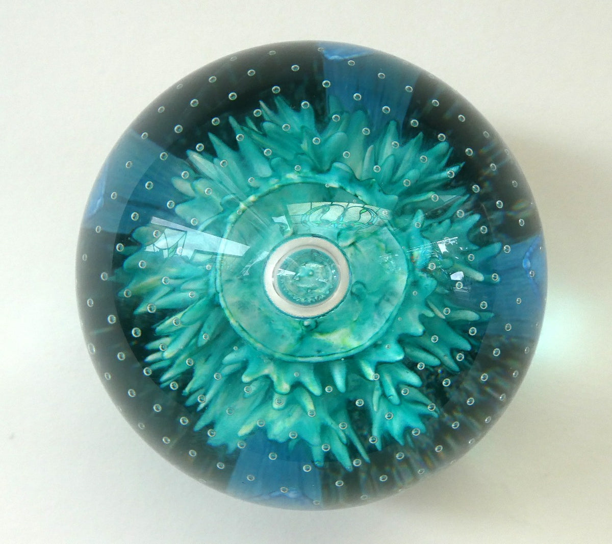 Caithness sale Scotland Glass Seaform Green Paperweight