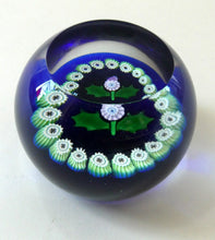 Load image into Gallery viewer, 1987 Vintage CAITHNESS GLASS Miniature Faceted Paperweight with Thistle
