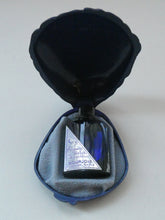 Load image into Gallery viewer, 1930s ART DECO Bourjois &quot;Evening In Paris&quot; Perfume Bottle in Bakelite Blue Clam Shell Box
