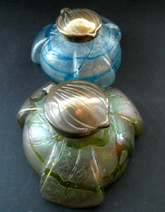 Beautiful Art Nouveau / Jugendstil Kralik Glass PAMPAS Inkwell with Lustre and Green Trail Bands, and Brass Hinged Lid