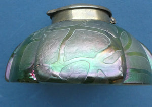 Beautiful Art Nouveau / Jugendstil Kralik Glass PAMPAS Inkwell with Lustre and Green Trail Bands, and Brass Hinged Lid