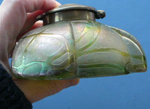 Beautiful Art Nouveau / Jugendstil Kralik Glass PAMPAS Inkwell with Lustre and Green Trail Bands, and Brass Hinged Lid