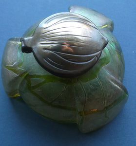 Beautiful Art Nouveau / Jugendstil Kralik Glass PAMPAS Inkwell with Lustre and Green Trail Bands, and Brass Hinged Lid