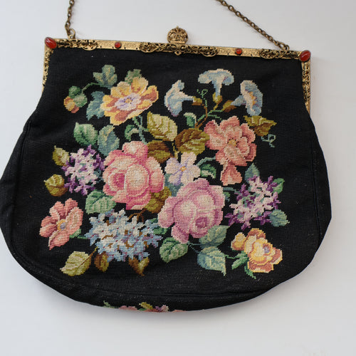 Larger Vintage 1940s British PETIT POINT Tapestry Handbag or Evening Bag with Pink Roses Design. Excellent Condition