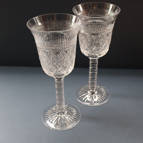 PAIR Vintage Edinburgh Crystal LARGE Red Wine Goblets. Fabulous KING JAMES Pattern. 8 1/2 inches (Code B)