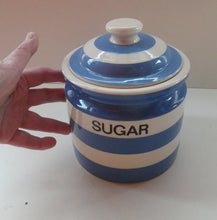 Load image into Gallery viewer, LARGE 1960s Judith Onions TG Green Cornishware Lidded SUGAR Storage Jar. 7 inches
