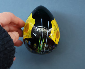 SCOTTISH Caithness Glass Egg Shape Paperweight: DAFFODIL by Colin Terris; 1999