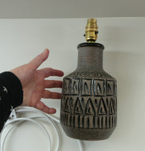 Load image into Gallery viewer, ITALIAN Mid Century Fratelli Fanciullacci Table Lamp with Incised Decoration
