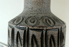 Load image into Gallery viewer, ITALIAN Mid Century Fratelli Fanciullacci Table Lamp with Incised Decoration
