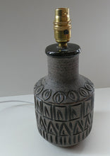 Load image into Gallery viewer, ITALIAN Mid Century Fratelli Fanciullacci Table Lamp with Incised Decoration
