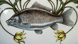 VILLEROY & BOCH.  Fish Plate from the Atlantic Range. No 3: The Carp