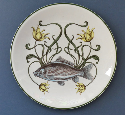 VILLEROY & BOCH.  Fish Plate from the Atlantic Range. No 3: The Carp