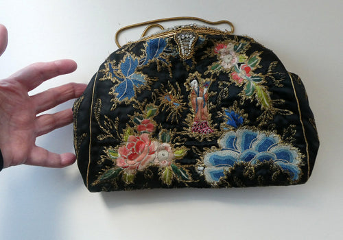  1930s Art Deco Evening Bag or Purse with Chinese Embroidery. Fancy Clasp with Seed Pearls