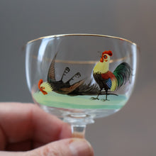 Load image into Gallery viewer, Vintage 1930s Glass Cockerel / Rooster SET OF FIVE Miniature Glasses. Rare Cock Fighting Images 
