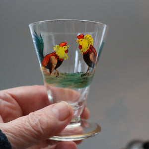 Vintage 1930s Glass Cockerel / Rooster Glass Decanter and 6 Matching Shot Glasses. Rare Cock Fighting Images