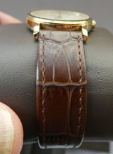 Load image into Gallery viewer, Vintage Roamer Sapphire Classic Swiss Quartz Lady&#39;s Wristwatch
