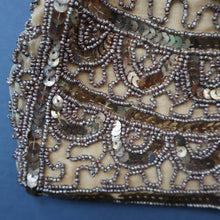 Load image into Gallery viewer, 1940s Pretty Little Vintage Sequin and Glass Beads Evening Purse. Made in Belgium
