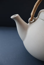 Load image into Gallery viewer, 1960s Finnish Design: GA3 Arabia Pottery Teapot in Matte White. Designed by Ulla Procope
