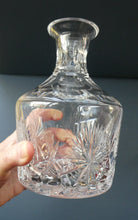 Load image into Gallery viewer, EDINBURGH CRYSTAL. Vintage 1980s Mallet Shape Whisky Decanter STAR OF EDINBURGH Pattern
