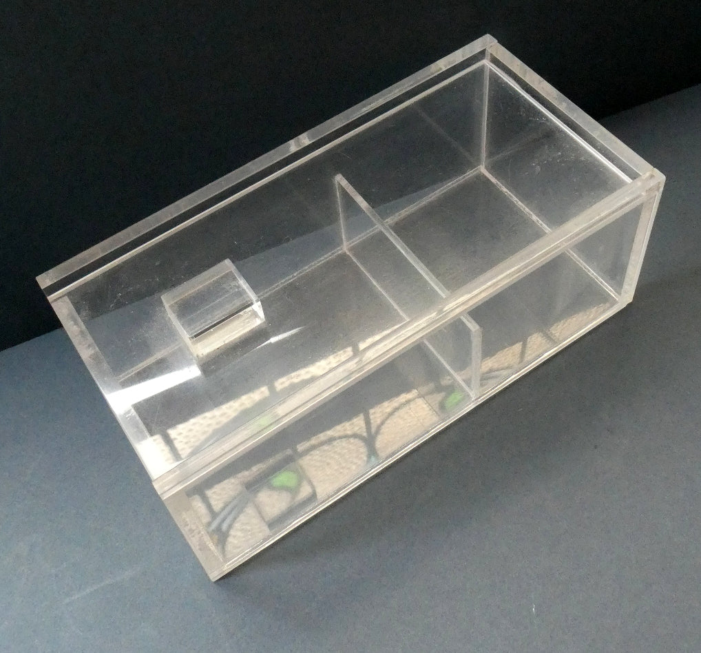 Vintage Mid Century Clear Lucite Perspex Large Trinket Box