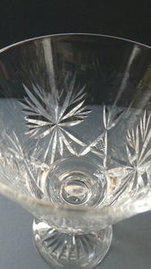 SINGLE: Vintage Edinburgh Crystal White Wine Glass. STAR OF EDINBURGH Pattern: 6 inches