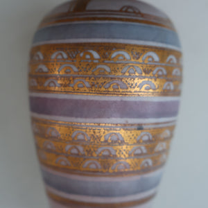 Cornish Studio Pottery. Miniature Gold Lustre PORCELAIN Vase by Mary Rich (1940 - 2022)