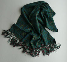 Load image into Gallery viewer, Original Vintage Tootal All Rayon Scarf / Cravat

