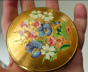 Vintage 1950s British POWDER COMPACT with Floral Design. Probably by MELISSA