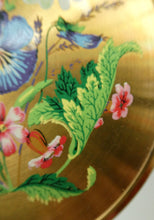 Load image into Gallery viewer, Vintage 1950s British POWDER COMPACT with Floral Design. Probably by MELISSA
