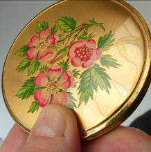 Load image into Gallery viewer, Vintage 1960s POWDER COMPACT with Pink and Rose Tipped Petals. Gold-Tone Background
