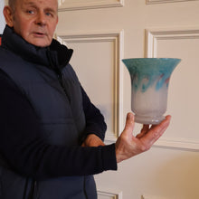 Load image into Gallery viewer, SCOTTISH GLASS by VASART. Fine 1950s Large Art Glass Vase. 7 inches in height
