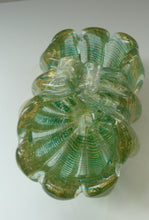 Load image into Gallery viewer, Large 1950s Barovier &amp; Toso MURANO &#39;Cordonato d&#39;Oro&#39; Gold Leaf Glass Basket
