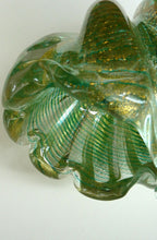 Load image into Gallery viewer, Large 1950s Barovier &amp; Toso MURANO &#39;Cordonato d&#39;Oro&#39; Gold Leaf Glass Basket
