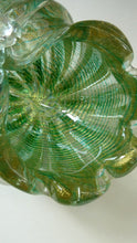 Load image into Gallery viewer, Large 1950s Barovier &amp; Toso MURANO &#39;Cordonato d&#39;Oro&#39; Gold Leaf Glass Basket
