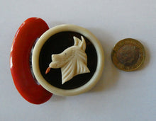 Load image into Gallery viewer, Rare Little French Art Deco 1930s BAKELITE / PHENOLIC Belt Buckle. Dog Decoration
