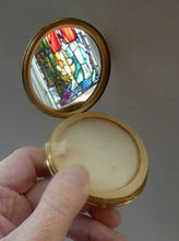 Load image into Gallery viewer, 1960s Vintage Enamel Power Compact with  Fireworks Pattern
