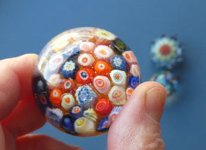 Job Lot. Three Little 1970s MINIATURE Scottish Strathearn Glass Paperweights