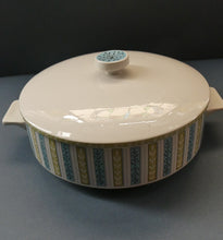 Load image into Gallery viewer, 1960s EVERGLADE Midwinter Stylecraft Lidded Tureen. Designed by Jessie Tait
