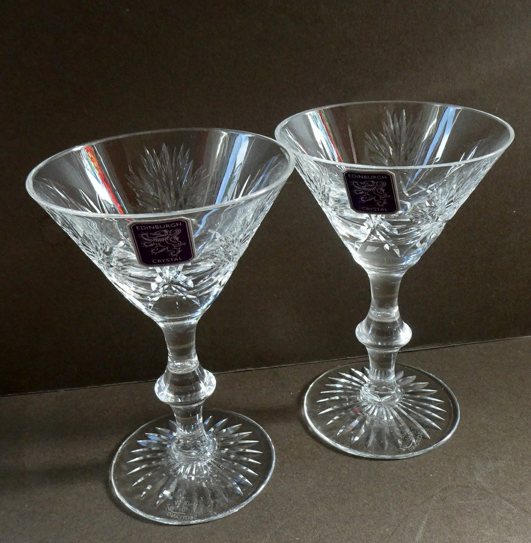 Beautiful Vintage Set of 8 Edinburgh Crystal Champagne Flutes 