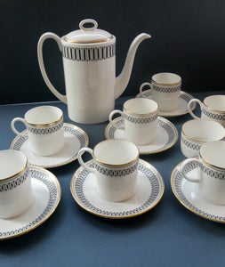 Stylish 1970s SUSIE COOPER for WEDGWOOD. Complete Bone China Coffee Set. COLOSSEUM Pattern