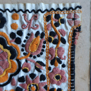 ANTIQUE FOLK ART. Pre-1950s Embroidered Textile Sample: Made by Peasants in Romania. Mounted on 1950s Swan Pens Advert