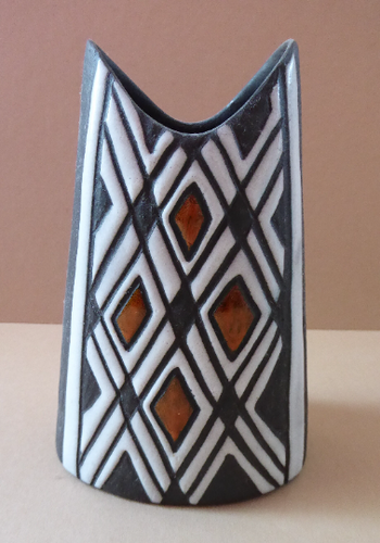 Rare 1950s Michael Andersen TRIBAL HARLEKIN Pattern Vase. Model 5740. Excellent Condition