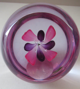 Margot Thompson Pot Pourri Scottish Caithness Glass Paperweight 1990