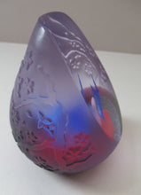 Load image into Gallery viewer, Rare 1999 Caithness Paperweight One Fine Day. Small Limited Edition
