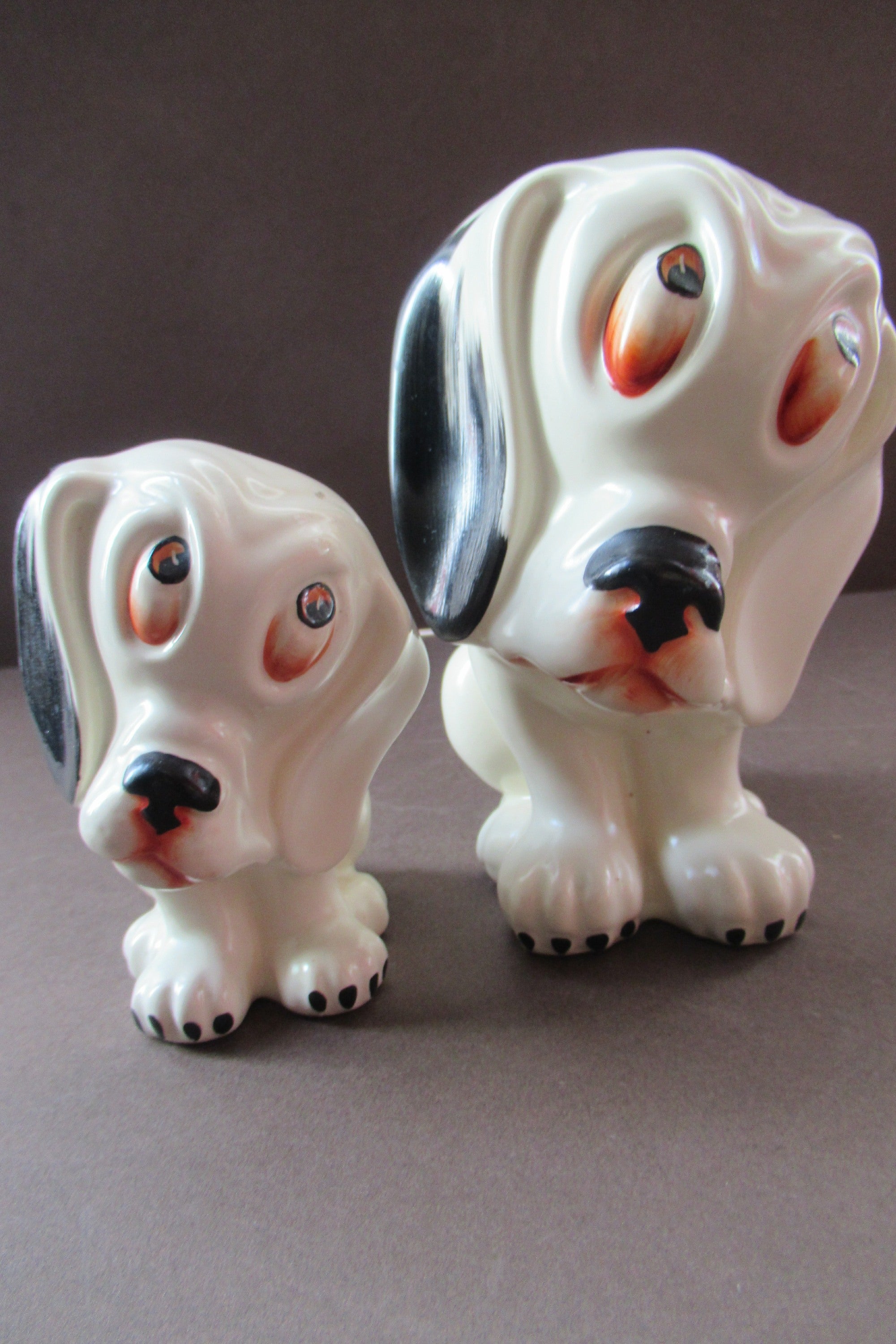 Discontinued Ceramic Dog order Bust Set