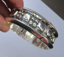 Load image into Gallery viewer, Vintage Mexican Silver Hinged Bracelet Brutalist Design
