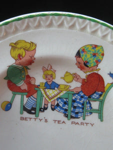 Vintage 1950s AMERSHAM Child's Nursery Tea Set. Four Place Settings