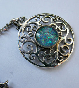 Stylish Vintage Scottish Silver Pendant with Opal Style Inclusion. 1980s Edinburgh Hallmark
