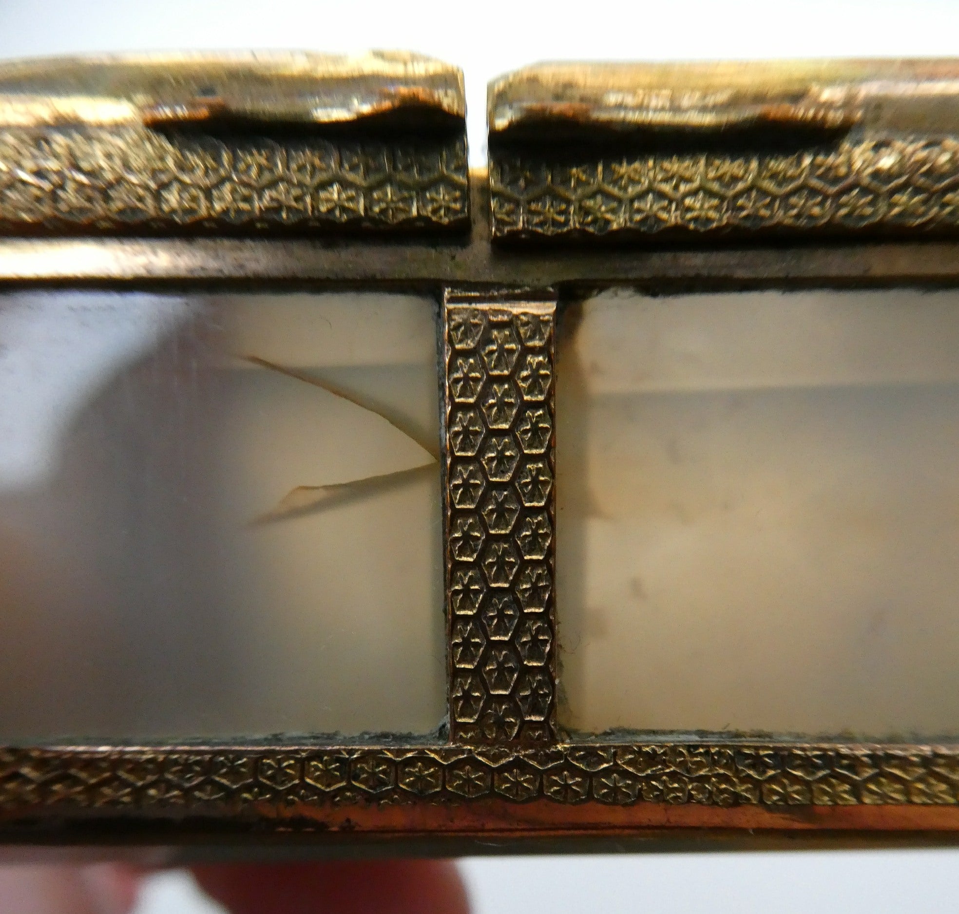 Antique Victorian Agate Stamp Box with Double Hinge c 1890