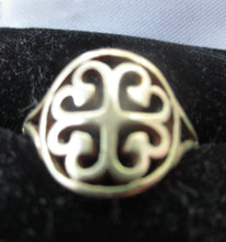 Load image into Gallery viewer, 1970s Scottish 9ct Gold Ring. Ortak Design St Magnus  Cross
